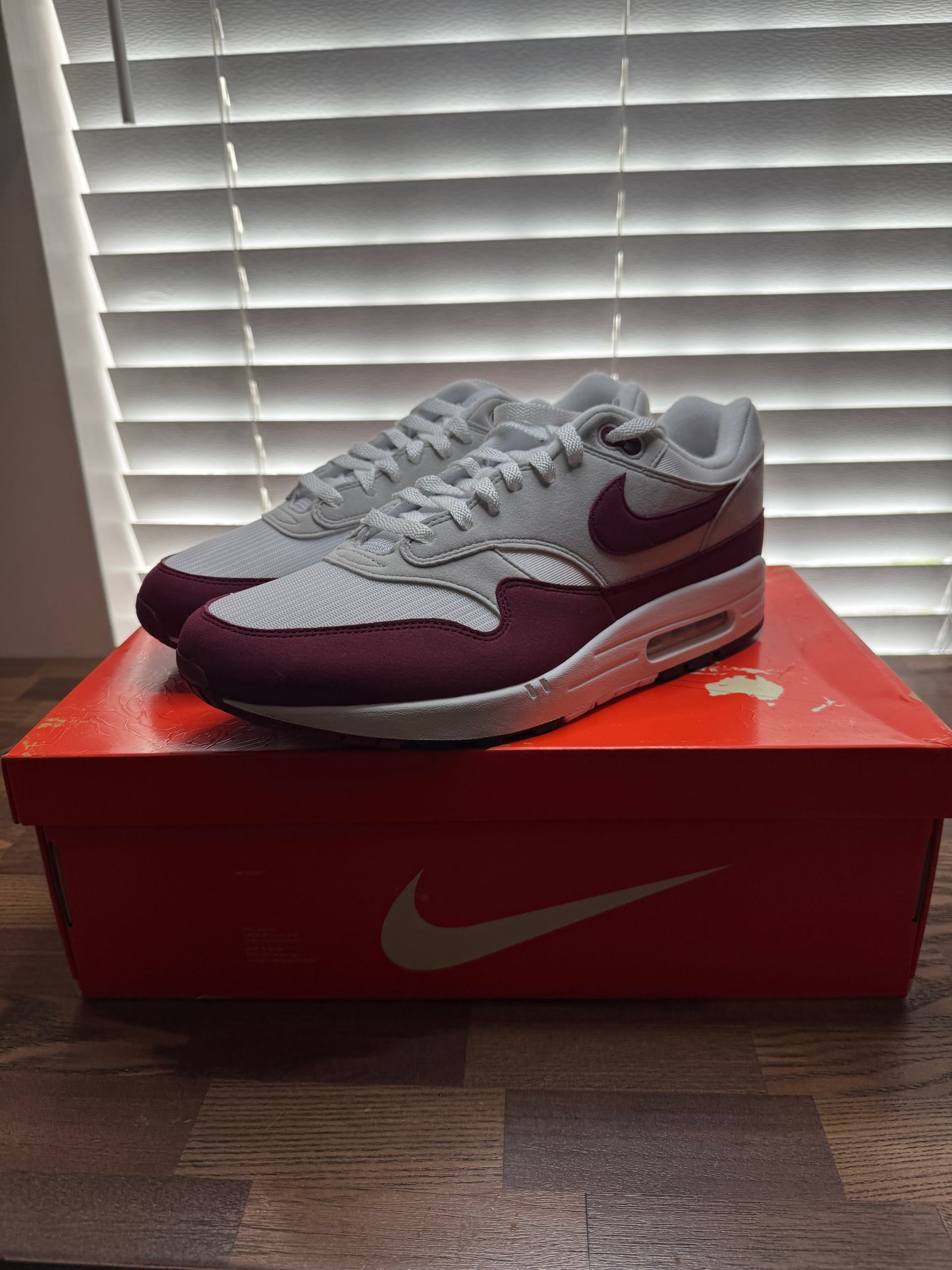 Nike Air Max 1 '87 Stranger Things