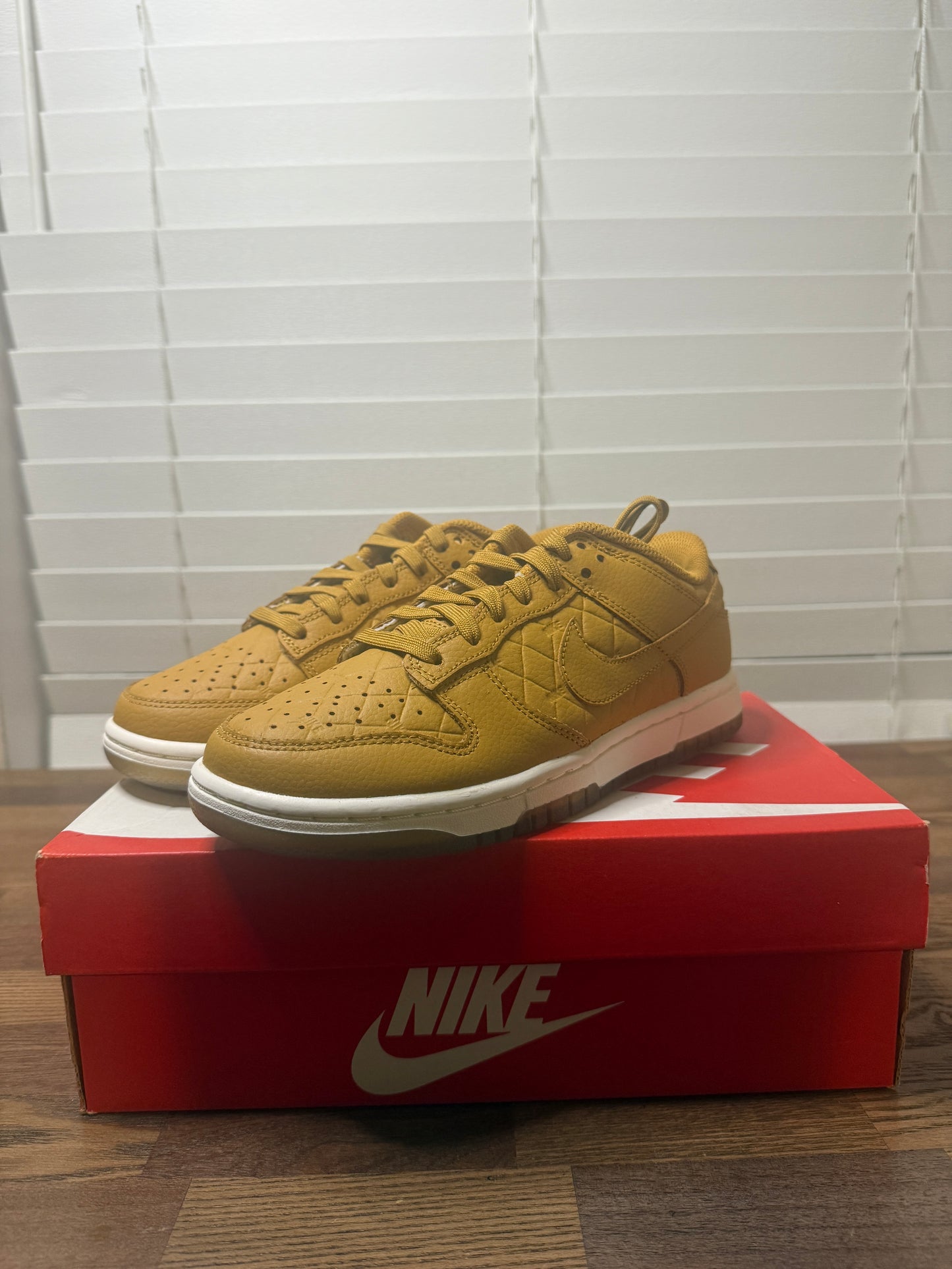 Women's Nike Dunk Low Quilted Wheat