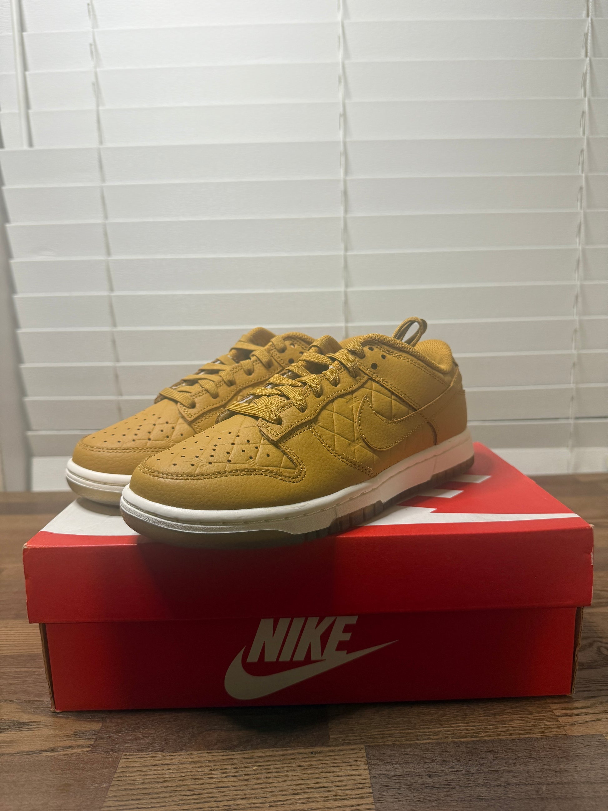 Women's Nike Dunk Low Quilted Wheat