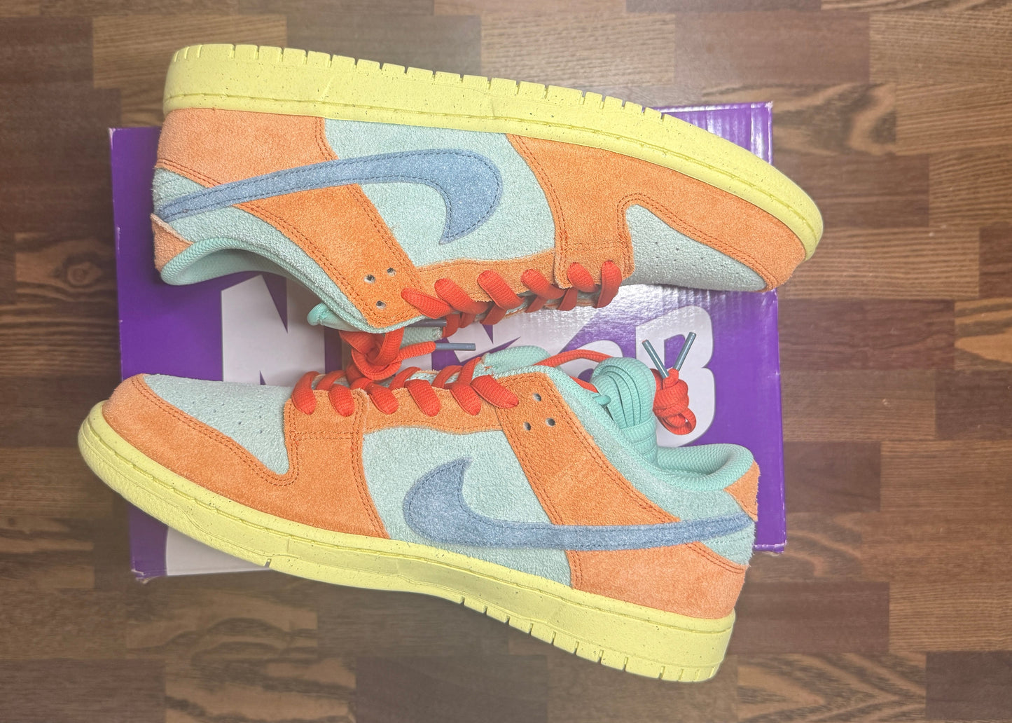 Nike SB Dunk Low Orange Emerald Rise